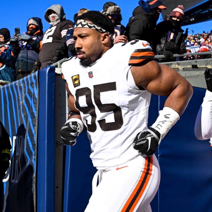 brownsfanuk's tweet image. 🚨It’s the LAST DAY of Pro Bowl voting!

🔁 Repost to vote for Myles Garrett

#ProBowlVote Myles Garrett

#Browns