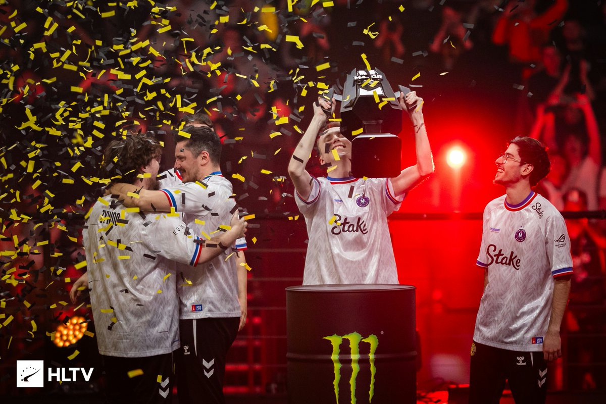 TeamVitalityCS's tweet photo. He joined us less than a year ago with a promise to take this team to new heights and he delivered 💛 https://t.co/8xVYpslu1H