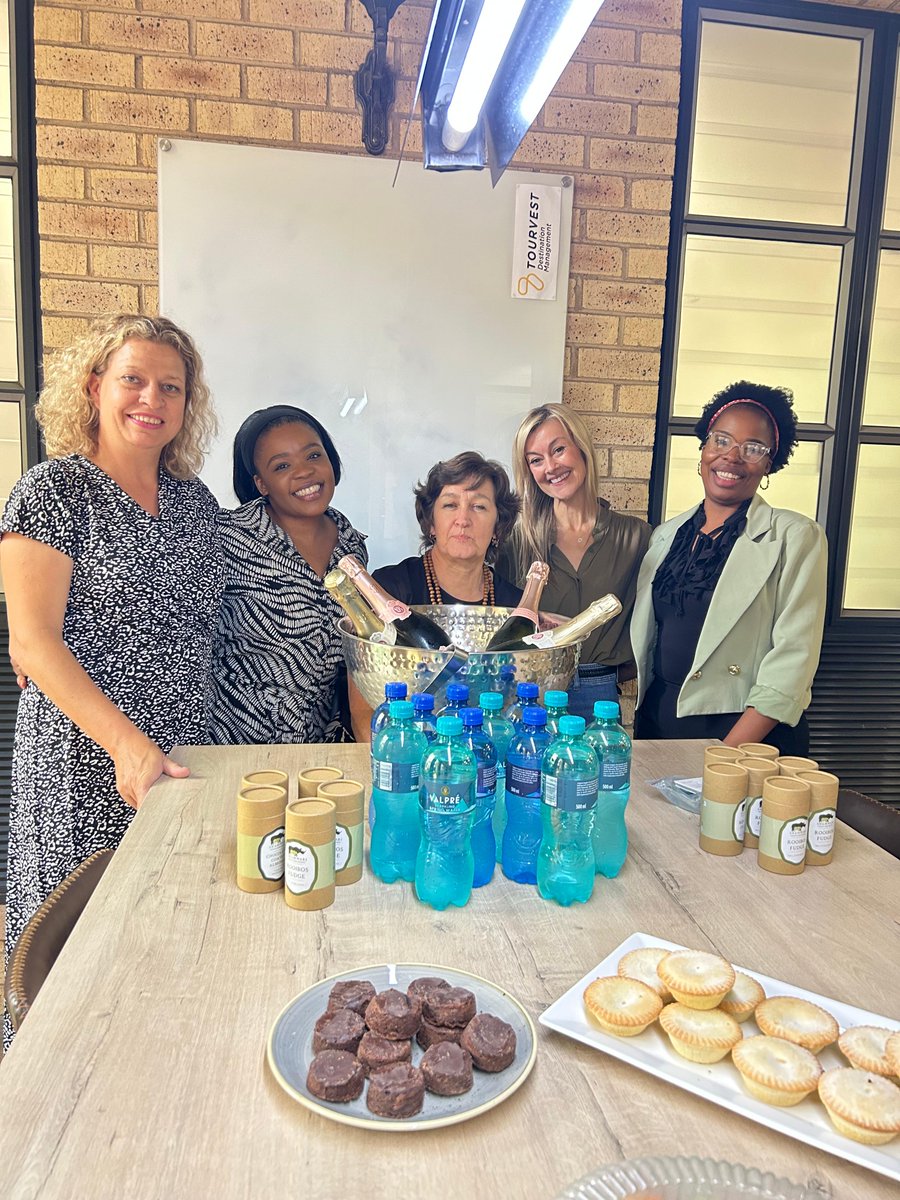 TourvestDM tweet media