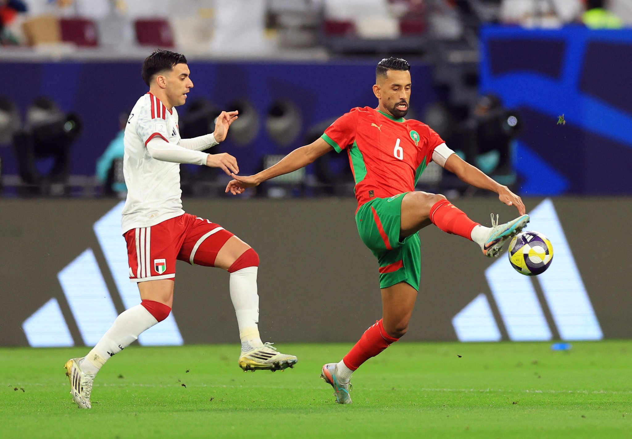 الدقيقة 35... المغرب تواصل سيطرتها على مجريات اللقاء و الإمارات تحاول تسجيل هدف التعادل قبيل نهاية الشوط الأول (1-0) #كأس_العرب 