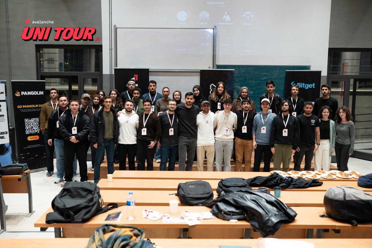🔺 As part of Avalanche <a href="/AvaxTeam1/">Avalanche Team1</a> Uni Tour #1, we held our fifth event at Gebze Technical University.

Thanks to <a href="/koza_dao/">Koza DAO</a>, <a href="/gtublockchain/">GTU Blockchain</a> and <a href="/aksuomeer/">ömer</a>.

Special thanks to <a href="/bitget/">Bitget</a>, <a href="/pangolindex/">Pangolin (PangoPerps is out!)</a> and <a href="/dexalot/">Dexalot</a>.