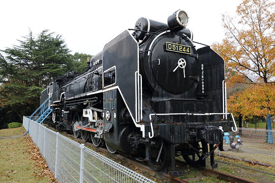 RT @0101Dk_0410Dt: かつて日本には蒸気機関車が走っていた。 有名な