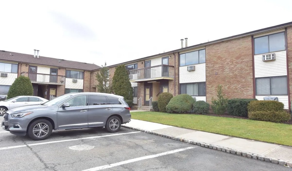 QuickLiquidity's tweet photo. We're excited to announce that we recently closed a 1st mortgage cash-out on a condo rental 🎉

💰 Loan Amount: $150,000
🚀 Closed in around 2 weeks
🌎 Located in Woodbridge, NJ

All brokers protected. https://t.co/66SXMxAA21
