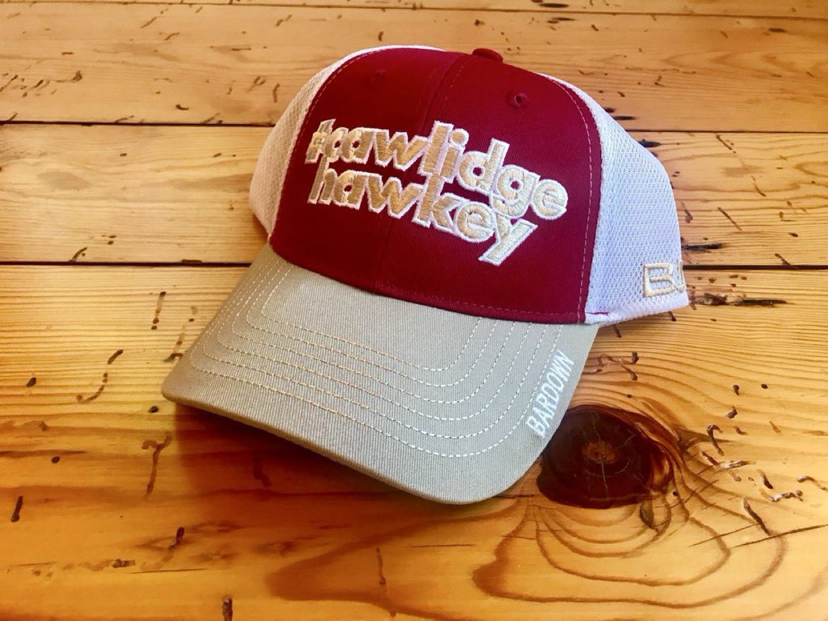Buccigross's tweet photo. NEW https://t.co/sCULBRMazP #CawlidgeHawkey Top 16
1 Wisconsin 
2 Michigan
3 North Dakota
4 Minnesota Duluth
5 Denver
6 Michigan St
7 Dartmouth
8 Western Michigan 
9  Quinnipiac
10 Penn St
11 Minnesota St
12 UConn
13 Boston College
14 Northeastern 
15 Harvard
16 Holy Cross https://t.co/UCnFK6HCl2