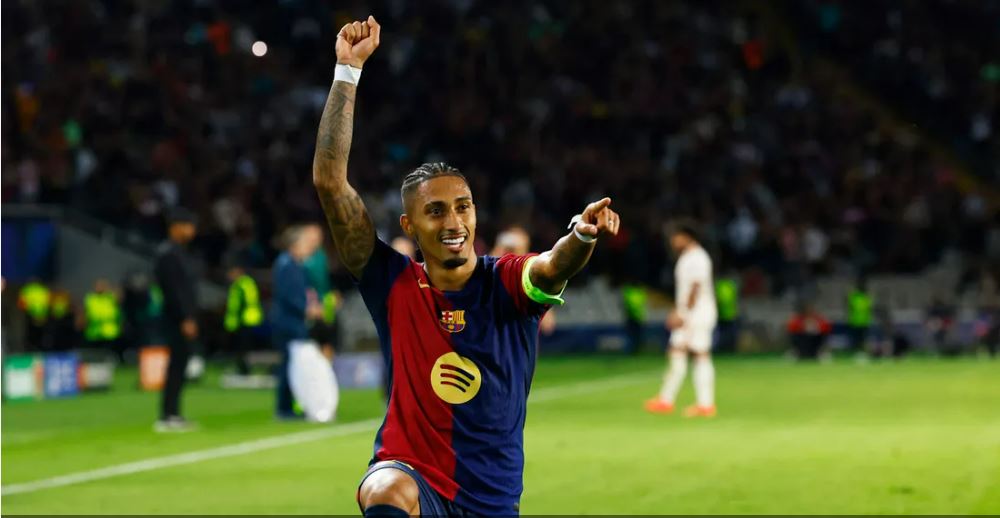 تقارير إعلامية تؤكد أن البرازيلي رافينيا لا ينوي مغادرة فريقه برشلونة قبل تحقيق حلمه بالتتويج بدوري أبطال أوروبا 