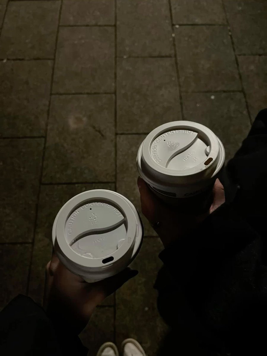bluesparks_dwi's tweet image. ⠀⠀⠀⠀    
               
               📸 dwi updates                               

⠀⠀⠀⠀   ➰ it’s been a while since
⠀⠀⠀⠀          me and my baby @flywithtimo 
⠀⠀⠀⠀          had our coffee.

⠀⠀⠀⠀