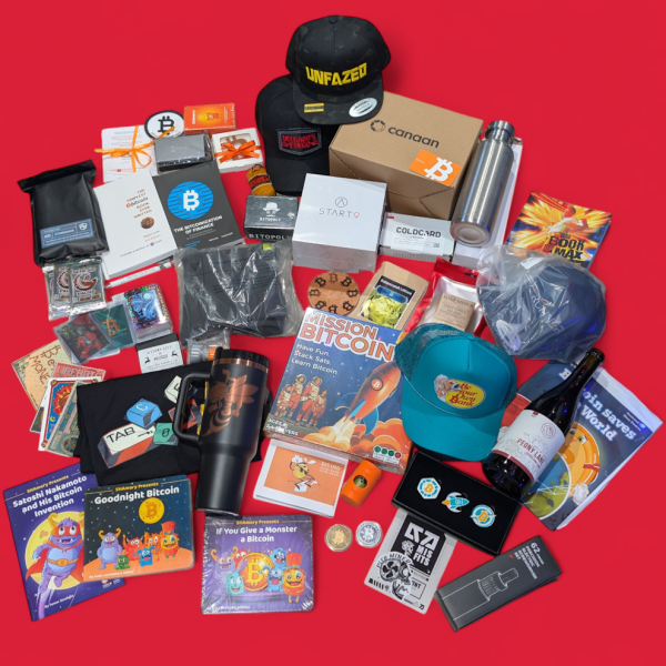 CryptoCloaks's tweet image. BIG BUNDLE #10 and it's companies!
@altair_tech @BtcPins @start9labs @COLDCARDwallet @SeedVaultMarket @Stamp_Seed @seedor_io @maxkeiser @delgadosfuego @NoWasteBTCsigns @PlaySHAmory @BraiinsMining @SimplestBTCBook @shieldfolio @satsie @soapminer1 @btcdiaries21 @BitcoinCaps21…