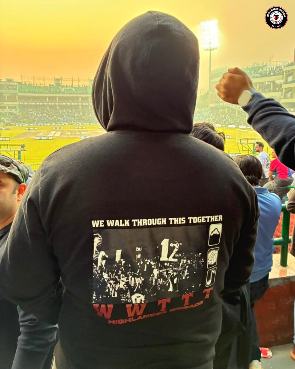 HighlanderB8's tweet photo. The Brigade boys basked in the greatness of the greatest Player of the Game in Delhi!🐐
We follow football! ❤️🤍🖤
#WWTTT #GOATTourIndia #HighlanderBrigade #NEUFC #NorthEast #Football #MessiinIndia #Delhi https://t.co/FwdDml7Kxh