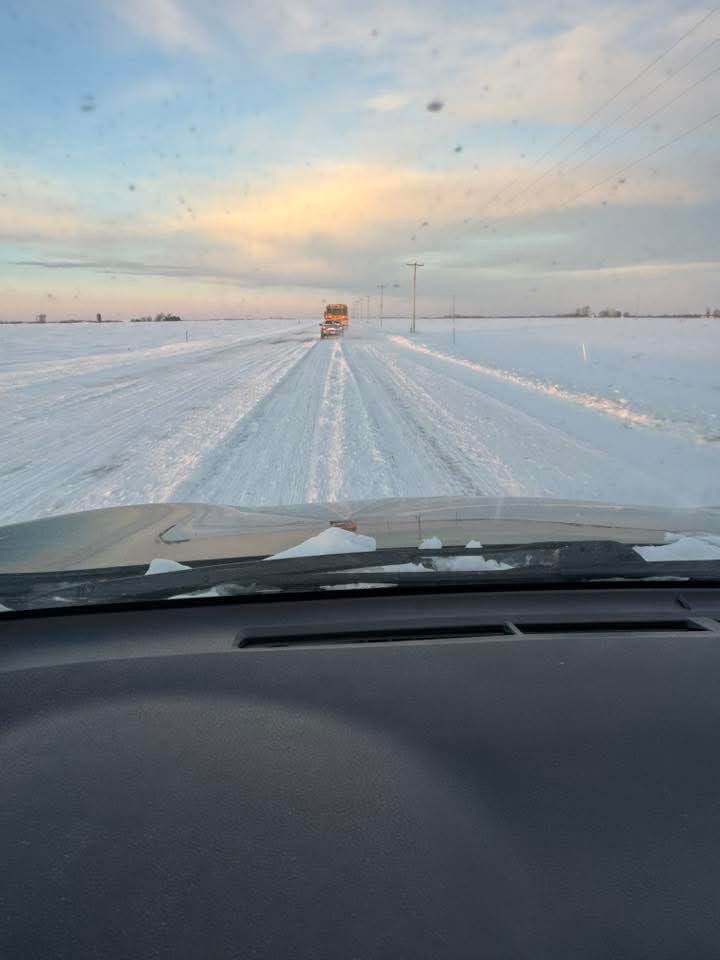subzerodjtype's tweet photo. @IDOTDistrict6  if you think this is partially clear. You're gladly mistaken. It's still snow, covered and packed. https://t.co/XC9UrwDDnD