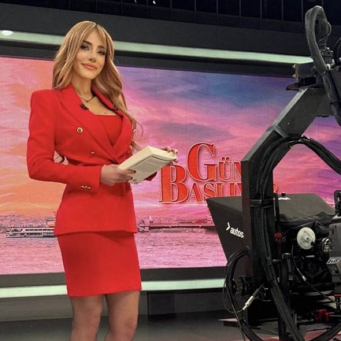 NetCose's tweet photo. #SONDAKİKA 

Spiker ve sunucu Ela Rumeysa Cebeci’nin “kokain” ve “esrar” testleri pozitif çıktı. https://t.co/T2GlWlVdj9