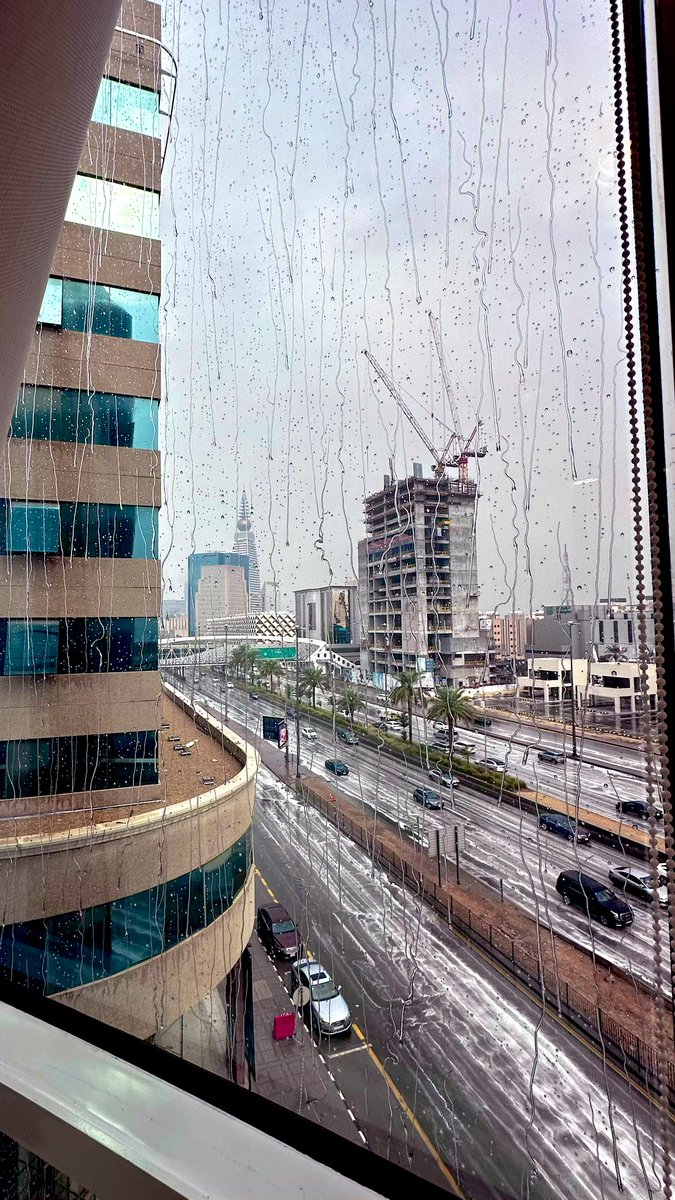 8Nllli's tweet photo. اللهم لك الحمد🤍🌧️ https://t.co/pXb4CVUbu1