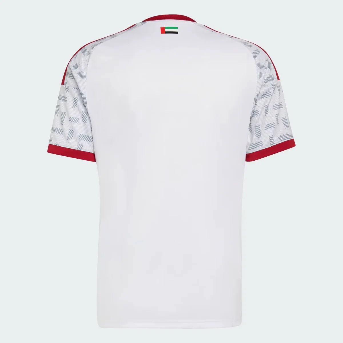 GoalGalaxyStore's tweet photo. التفاصيل في تيشيرت المنتخب الإماراتي جميلة جداً و الخامة بعد خيالية 💯 🇦🇪 

حرام هذا التيشيرت ما يكون عندك، اطلب الحين!

#الامارات_المغرب https://t.co/1Hznyk8Z3u