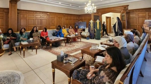 السفارة الكويتية في بروكسل تستضيف يومًا ثقافيًّا للتعريف بالتراث الكويتي الأصيل - شكل مناسبة لتعزيز التواصل بين الشعوب 