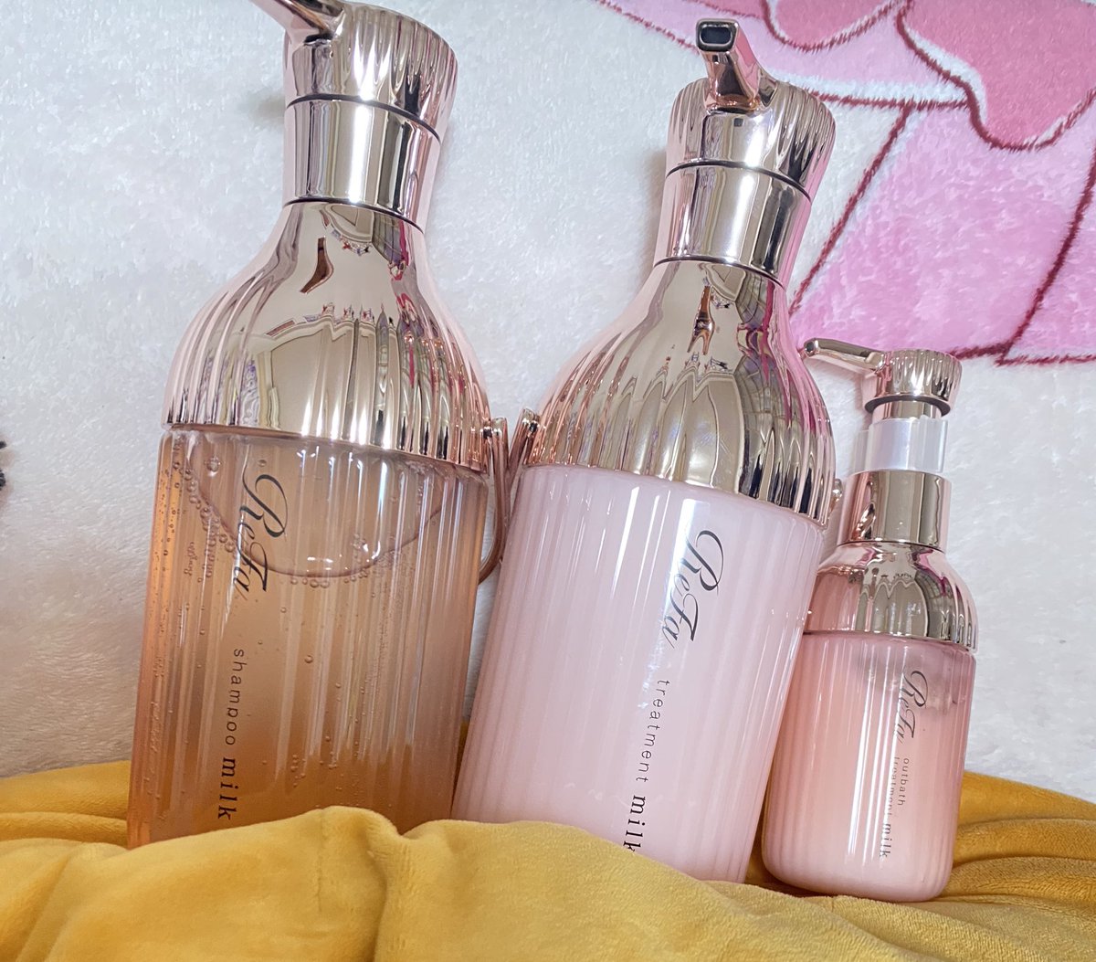 こんなん言ってたからなのか
ゆーさんにリファのシャントリミルクを誕プレで頂きました😂
ありがとうございます🙇‍♀️
年末のネイル頑張らせて頂きます(?)