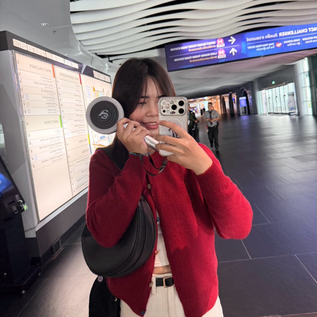 bympns_'s tweet photo. ᝰ TWICE <THIS IS FOR> WORLD TOUR 2025.12.14 คอนเสิร์ตสนุกมาก มาก แบบมาก เอเนอร์จี้เริสทุกคนโดยเฉพาะคนดื่มเบียร์ช้าง สวยตาค้าง🥺 สเตจโปรดักอลังเวอร์+ดนตรีแบรนด์101010 (เวที360°และฉันแหงนมองจอแบบ 90° ปวดคอมากอห🥲 เสียดายขาดแชยอง❤️) แต่ ณ ที่นี้ รักพี่ซานะ💜 ไอหัวใจพี่สาวโอซาก้า🫶🏻 https://t.co/mc1Raquvnu