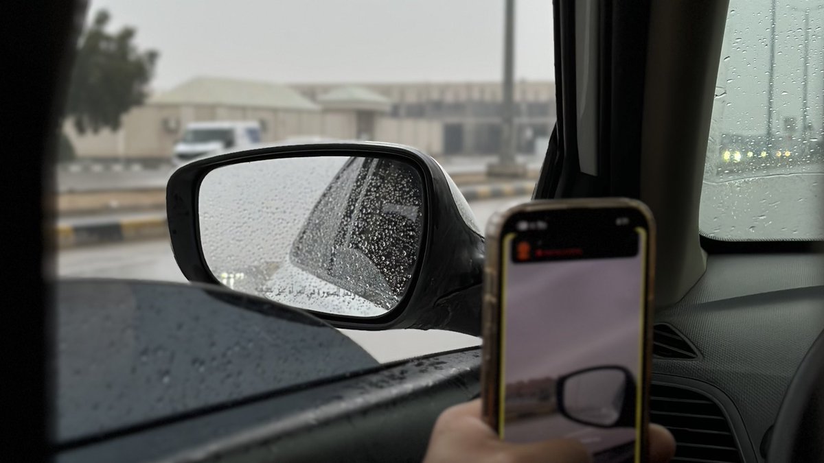 anwar__802's tweet image. 15 : December🤍