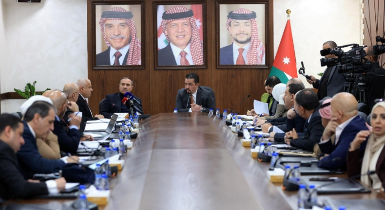 العمل النيابية: لا زيادة على اشتراكات الضمان ولا مساس بالحقوق المكتسبة 