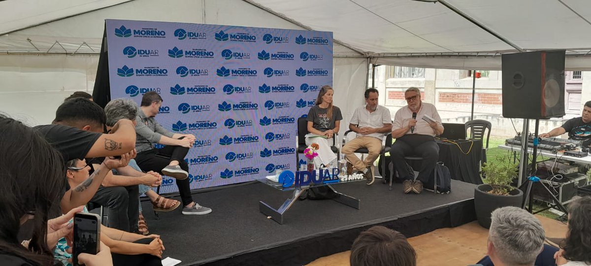 📢 El IDUAR cumplió su 25° aniversario y llevó adelante el “Primer Congreso de Hábitat y Urbanismo en Moreno”

📚 Docentes, estudiantes y graduades de la Licenciatura en Urbanismo del ICO participaron en los debates 

<a href="/iduar_moreno/">IDUAR Municipalidad de Moreno</a> 
<a href="/ungsoficial/">UNGS</a>