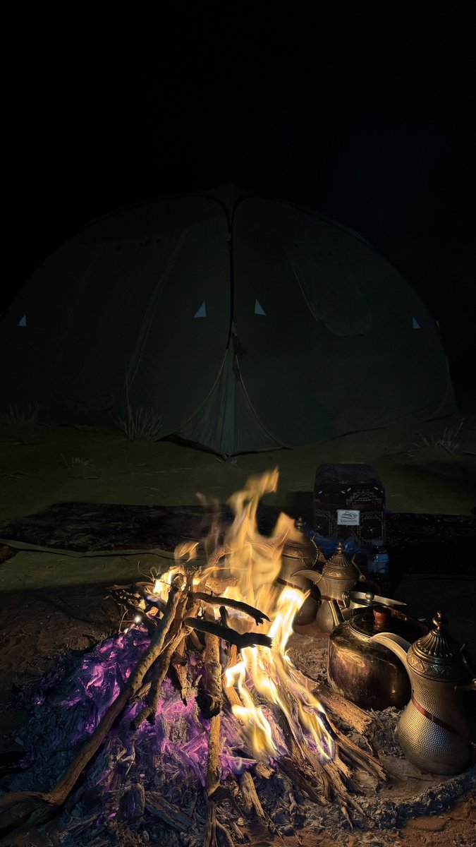 iiS6il's tweet image. « حتى إذا جاني من دياركم ضيف 
يفرق سلامه عن . . سلام الجماعة »