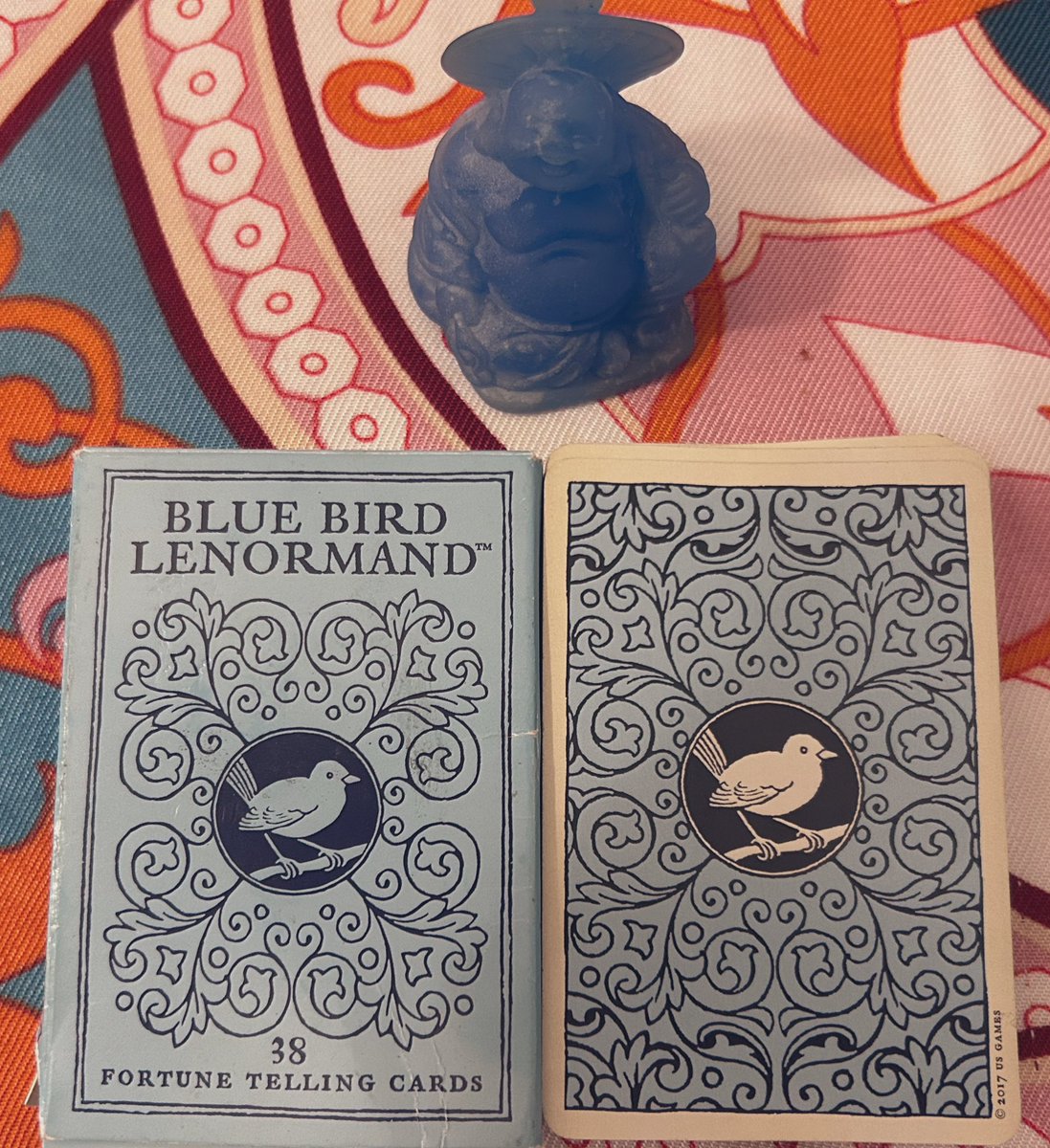 Faytalee's tweet photo. 1 Free card Blue bird lenormand 🦋

-must be following 

-comment your initials ⭐️ 

- engagement = accuracy aka like &amp; repost. 🎱

- tips are welcome not required 😊 https://t.co/ZVPm32DCki