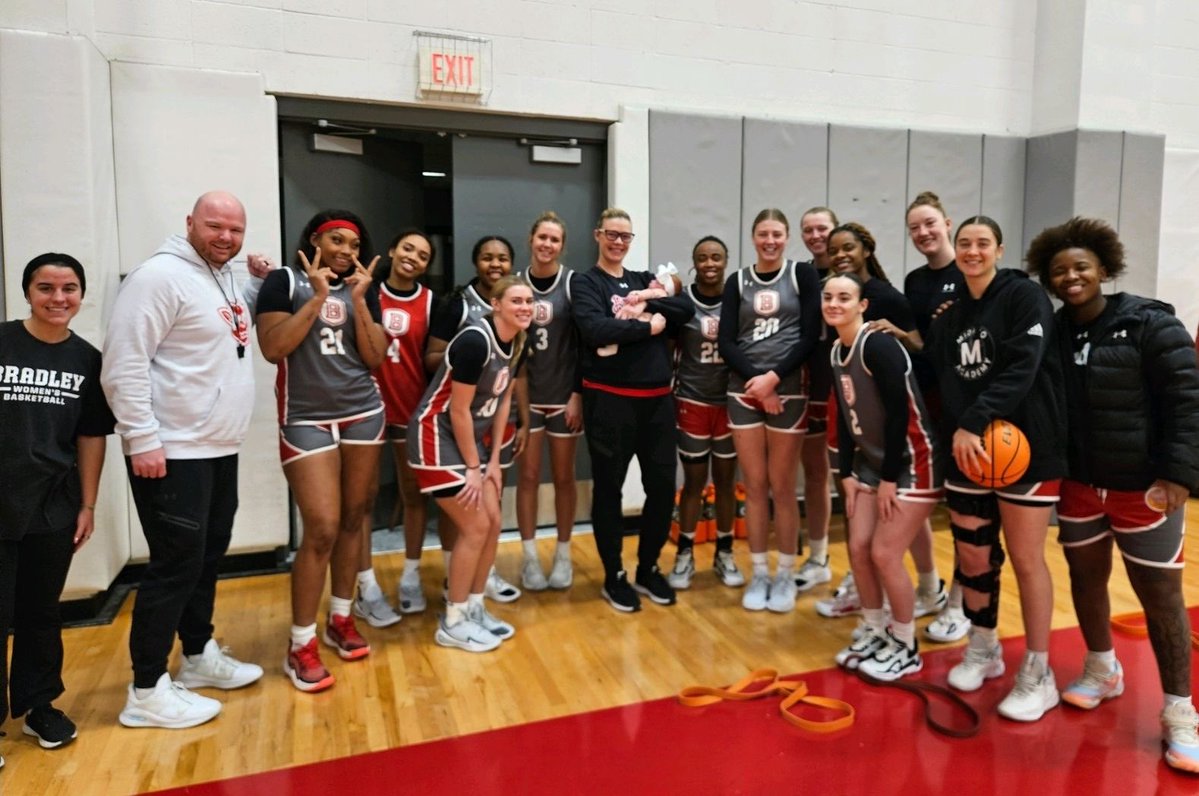 When our girl meets our girls ❤️🅱️