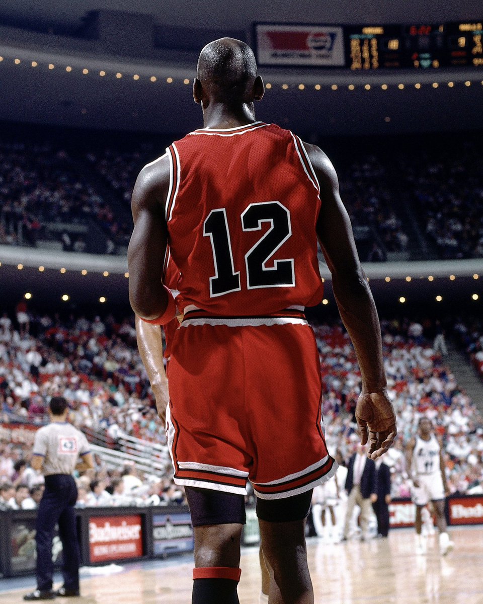 SLAMonline's tweet photo. 23, 45, 12, 9. #MJMondays https://t.co/RHgrThbiki