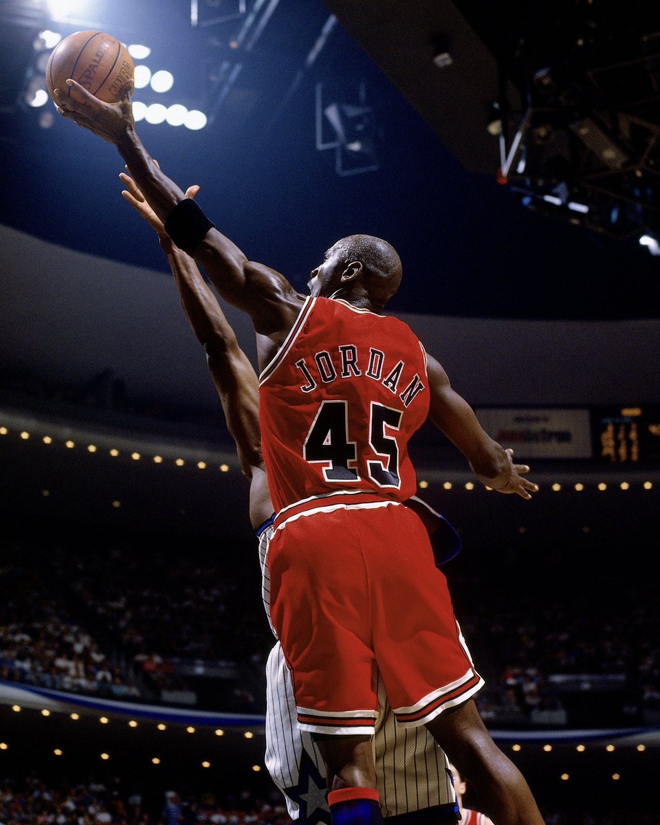 SLAMonline's tweet photo. 23, 45, 12, 9. #MJMondays https://t.co/RHgrThbiki