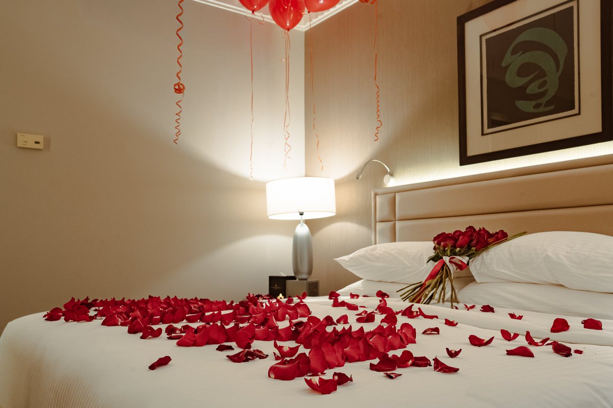 InterJed's tweet image. The story begins here… in an elegant atmosphere with complete privacy.
 Discover our Occasion Packages, designed with care and quality for every special moment.
 For more information, please contact: 0122295555

هنا تبدأ الحكاية… بأجواء راقية وخصوصية كاملة. اكتشفوا باقات…