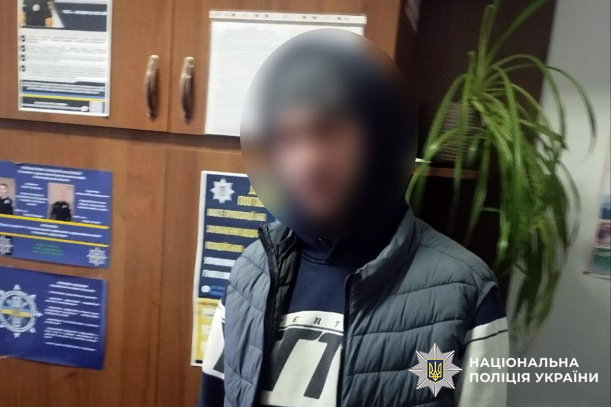 У Старокостянтинові поліцейські оперативно розкрили крадіжку мобільного телефона
hm.npu.gov.ua/news/u-staroko…
#поліціяХмельниччини #крадіжка