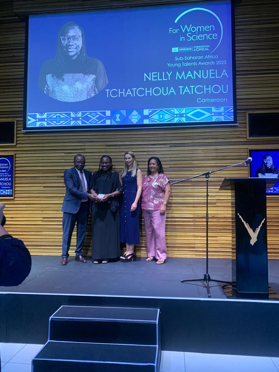 cam_crid's tweet photo. CRID is delighted to announce that Nelly @Nelly_Tatchou, PhD student, has been selected as a laureate of the prestigious 2025 L’Oréal-UNESCO For Women in Science Young Talents Award for #Sub-Saharan Africa in the #Biological Sciences category. 
@UNESCO 
#FWIS
#ForWomenInScience https://t.co/iQBzbKbBqA