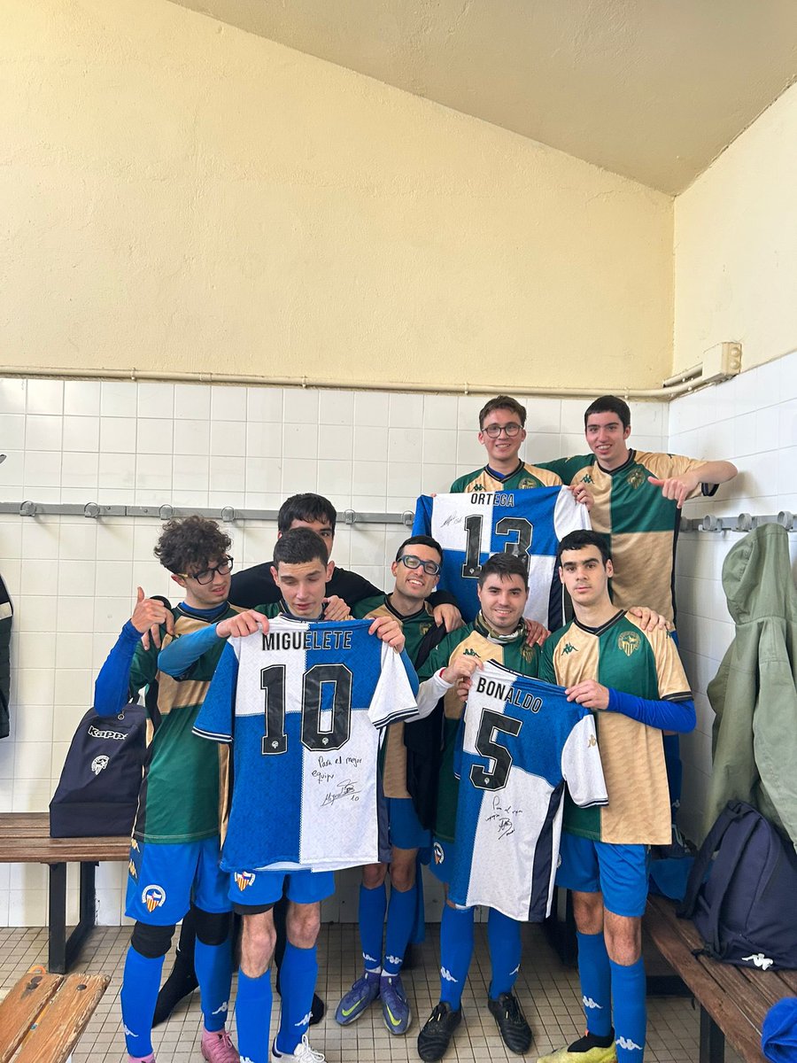 Futbol Base CES tweet media