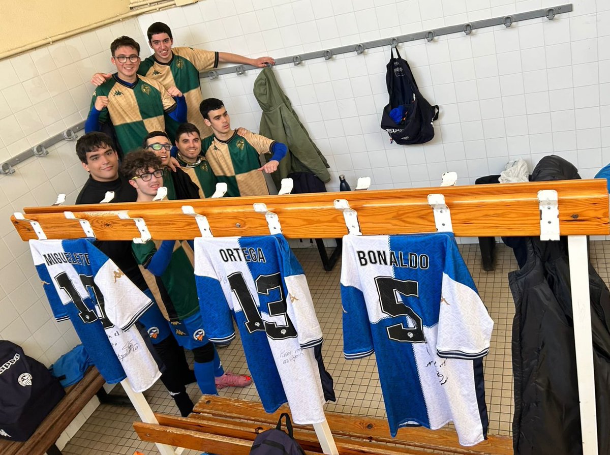 Futbol Base CES tweet media