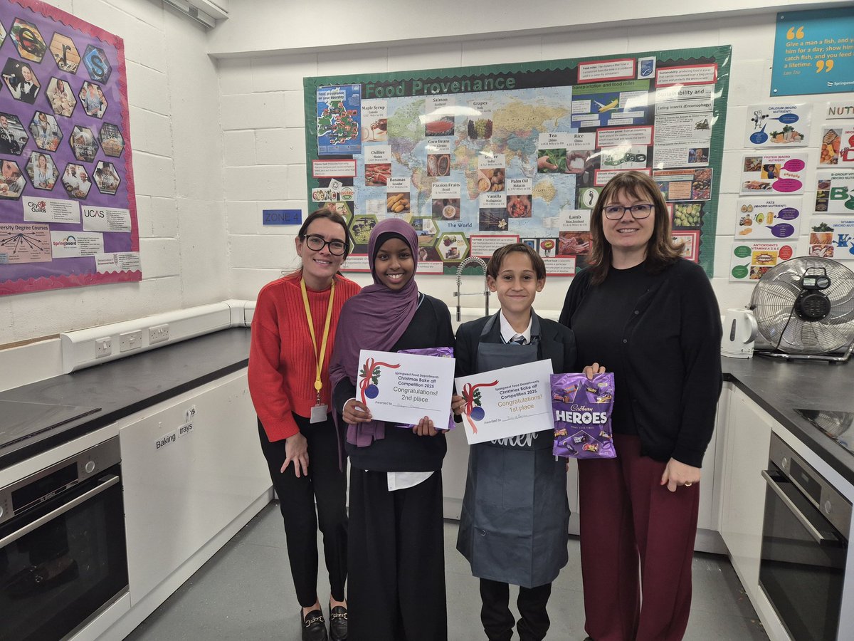 Well done to everyone who participated in our annual Christmas Bake Off.  Top three prizes to David, Maya and Robin. <a href="/SpringwestA/">Springwest Academy 💙</a>