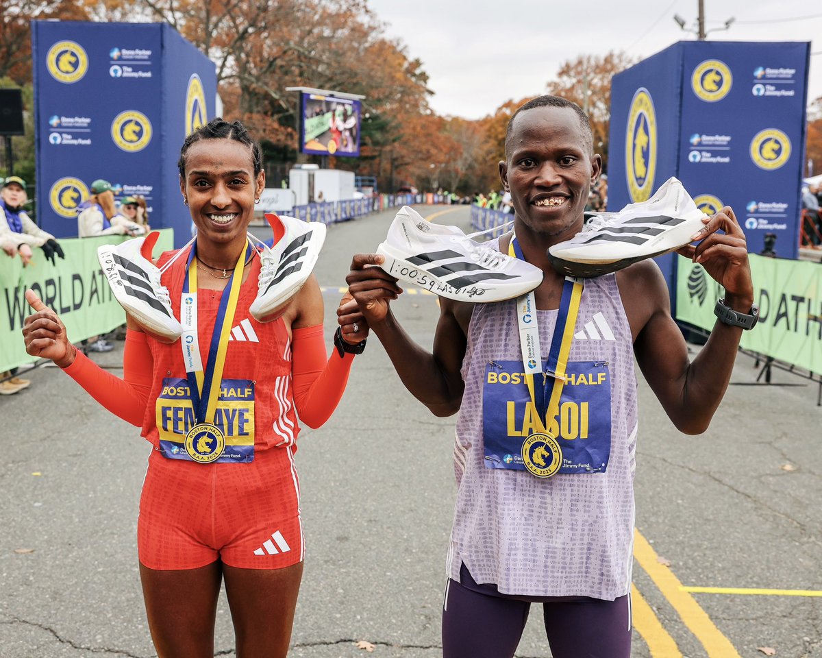 BAA's tweet image. Three stripes, infinite vibes.💪 @adidasrunning @adidas

#BostonHalf #MedalMonday