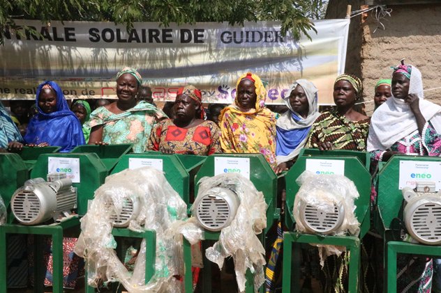 #Eneo renforce les infrastructures scolaires et productives au bénéfice des communautés riveraines à Djamboutou II #Cameroon.