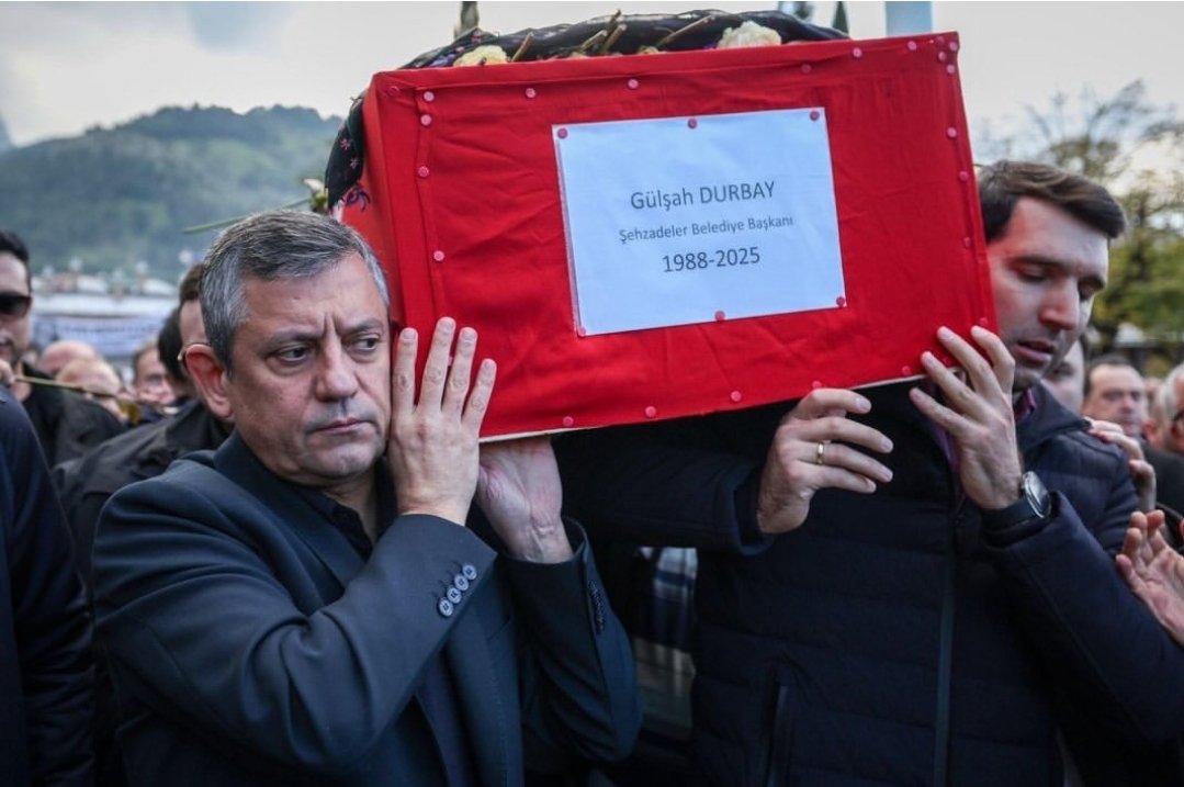 Vefayı, dostluğu anlatıyor her sızıda...