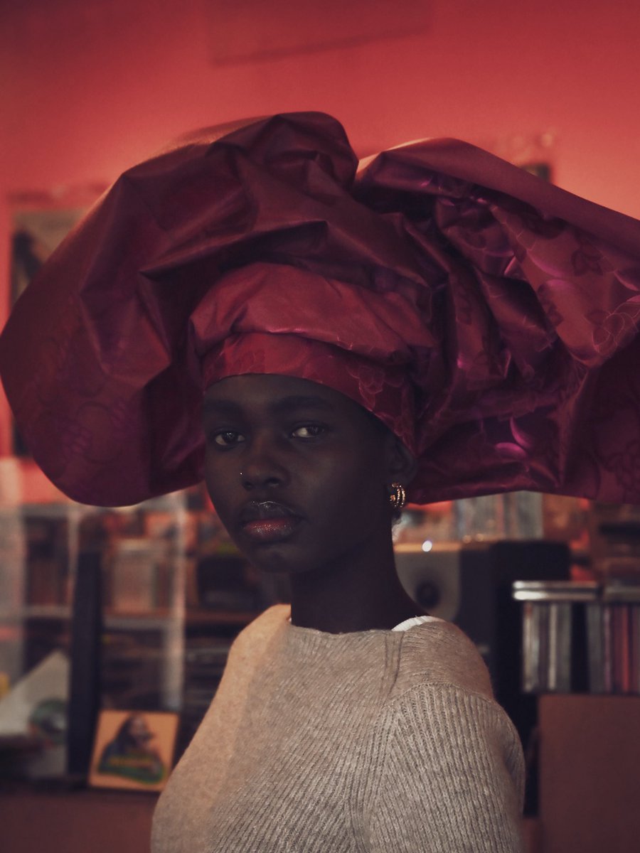 New Art : Onígèlè YÍ