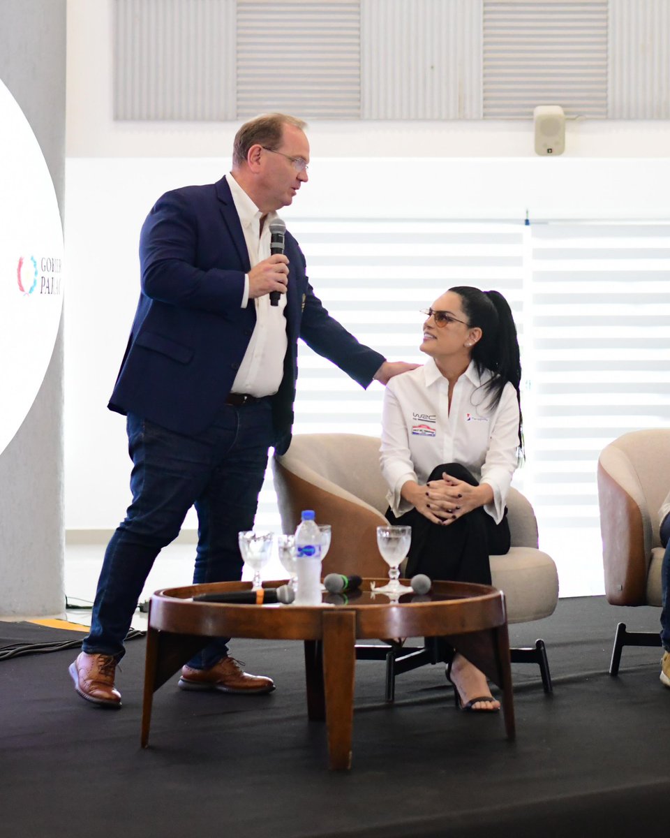 coparaguay's tweet image. Andrea Lafarja marca un hito histórico para el deporte motor paraguayo al convertirse en la primera mujer paraguaya en competir una temporada completa del World Rally Championship. 🚘🏁🇵🇾

La presentación oficial de este proyecto histórico contó con la presencia de Camilo Pérez…