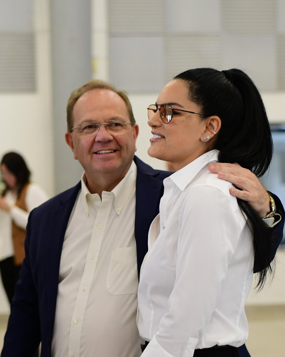 coparaguay's tweet image. Andrea Lafarja marca un hito histórico para el deporte motor paraguayo al convertirse en la primera mujer paraguaya en competir una temporada completa del World Rally Championship. 🚘🏁🇵🇾

La presentación oficial de este proyecto histórico contó con la presencia de Camilo Pérez…