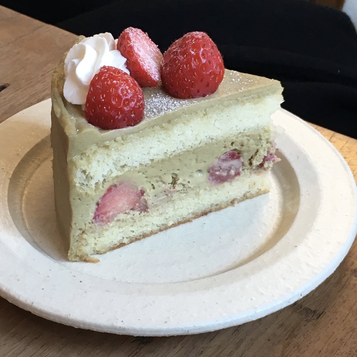 세상: ㅈ대바라
피스타치오: 마니힘들엇지