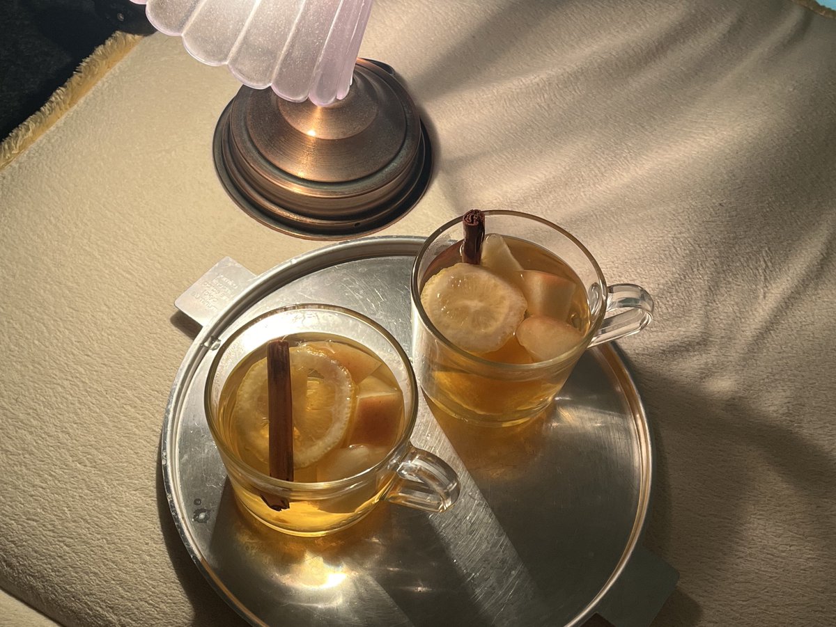 白湯 (@____hoshikuzu_) / Posts / X