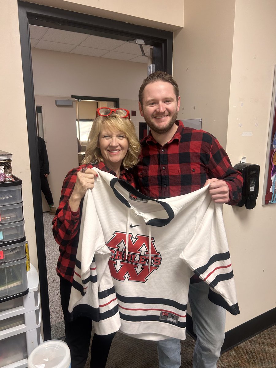Always fun getting former players jerseys out to the families. This one is very special as it goes to our principal Sherri Blasing. This was her daughter Sarah’s jersey. Scarlet family runs deep! Go Scarlets!!