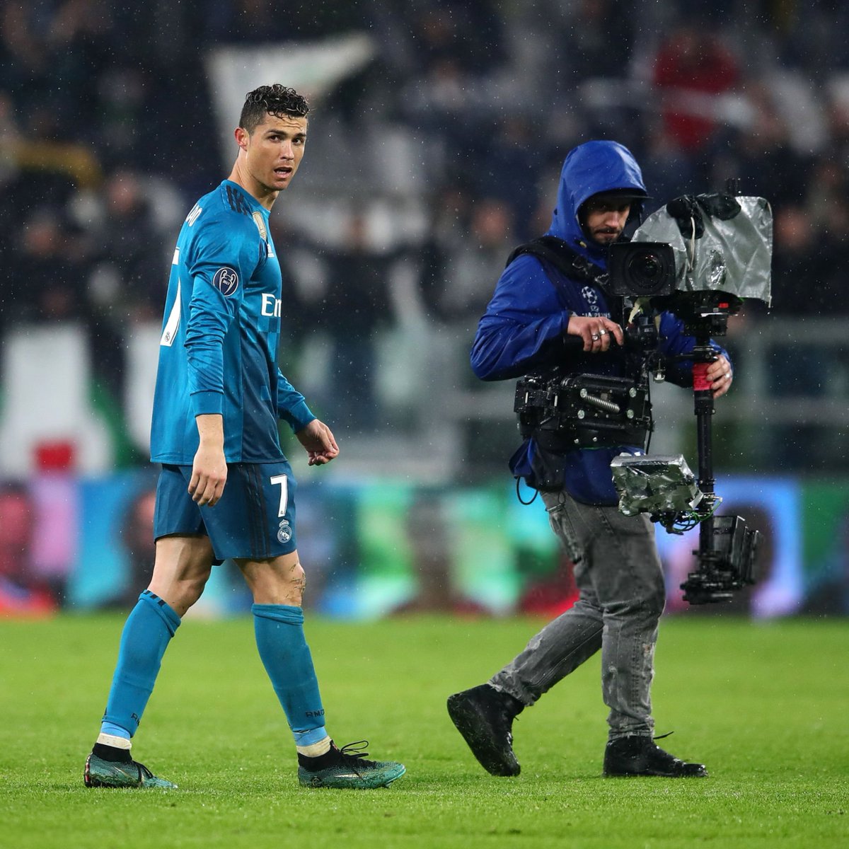 🐐 الاسطورة كريستيانو في ثلاثية الأبطال مع ريال مدريد: (2016-2017-2018)

• 38 مباراة
• 43 هدف
• 13 أسيست
• 56 مساهمة تهديفية
• 5 هاتريك

[OneFootball]