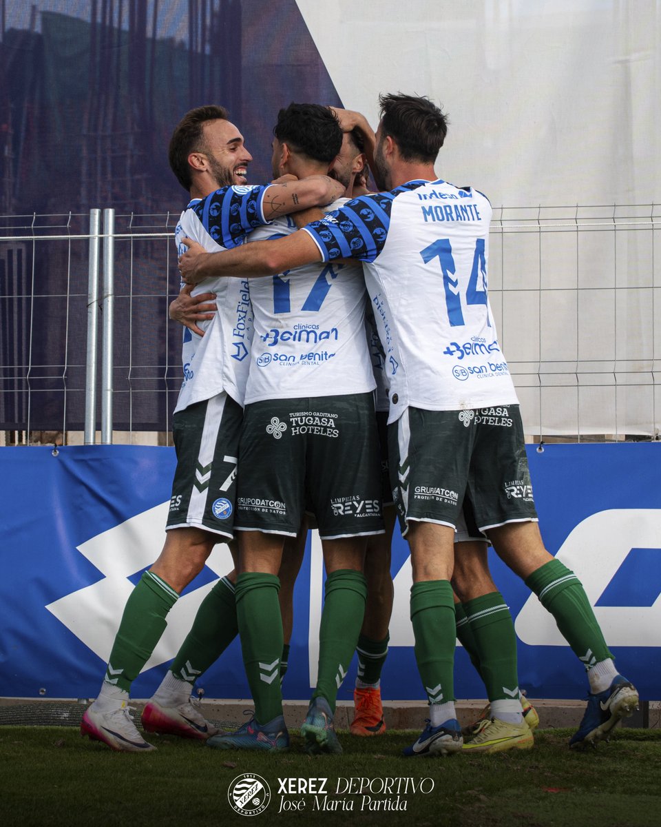 XerezDFC's tweet image. 🫂⚽️ ¡Qué nos gusta un abrazo de 𝗚𝗢𝗟!

🙌 ¡A por muchos más!