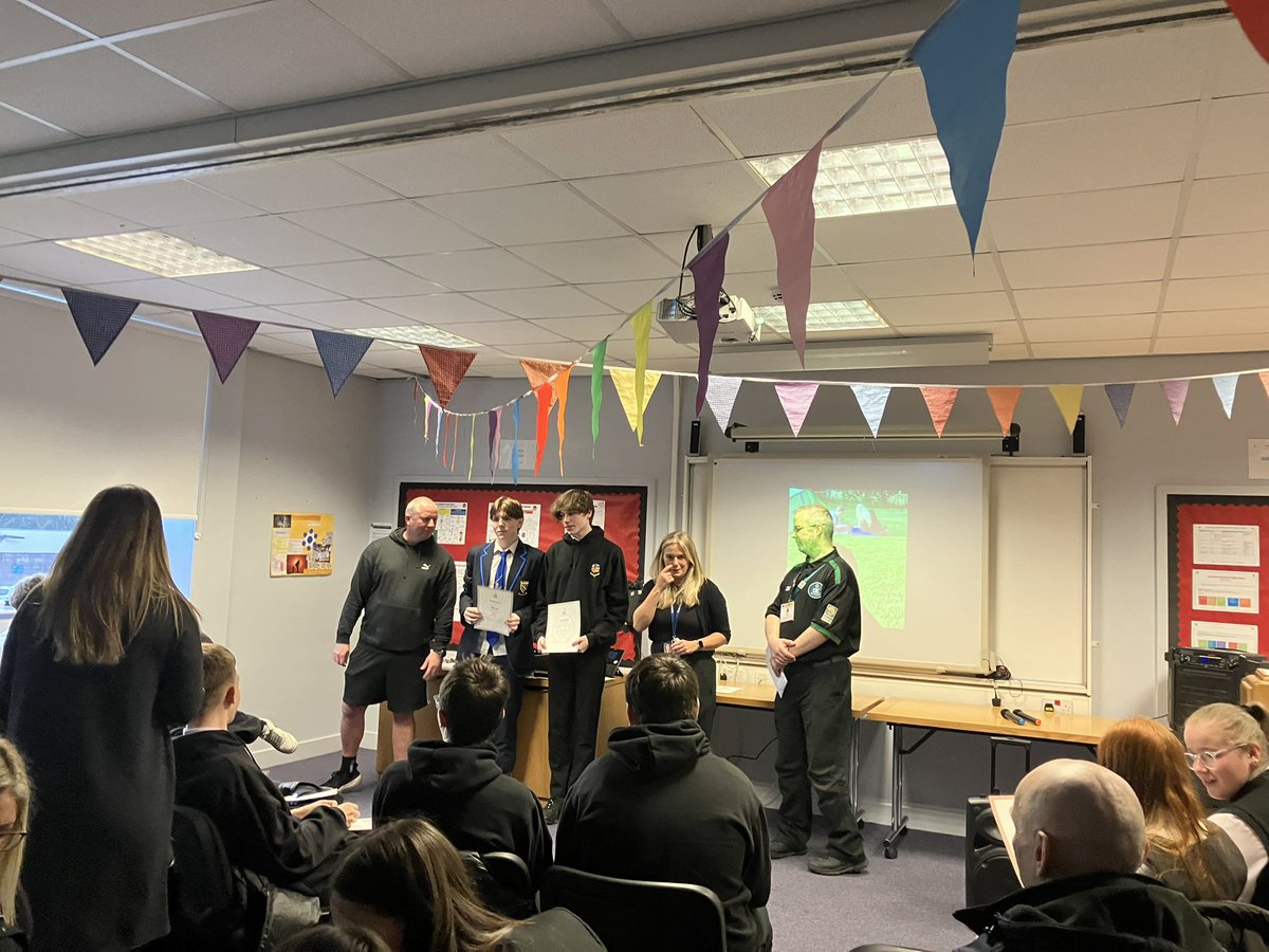 DofEGlasgow's tweet photo. Congratulations to the young people from @LochendHigh and thank you to the infamous Mr Love for his efforts and hard work on the programme! It was amazing to be a part of today and see the young people speak, sing and play in this celebration!! @BlairvadachOEC @DofEScotland https://t.co/WVVbOrrZWR