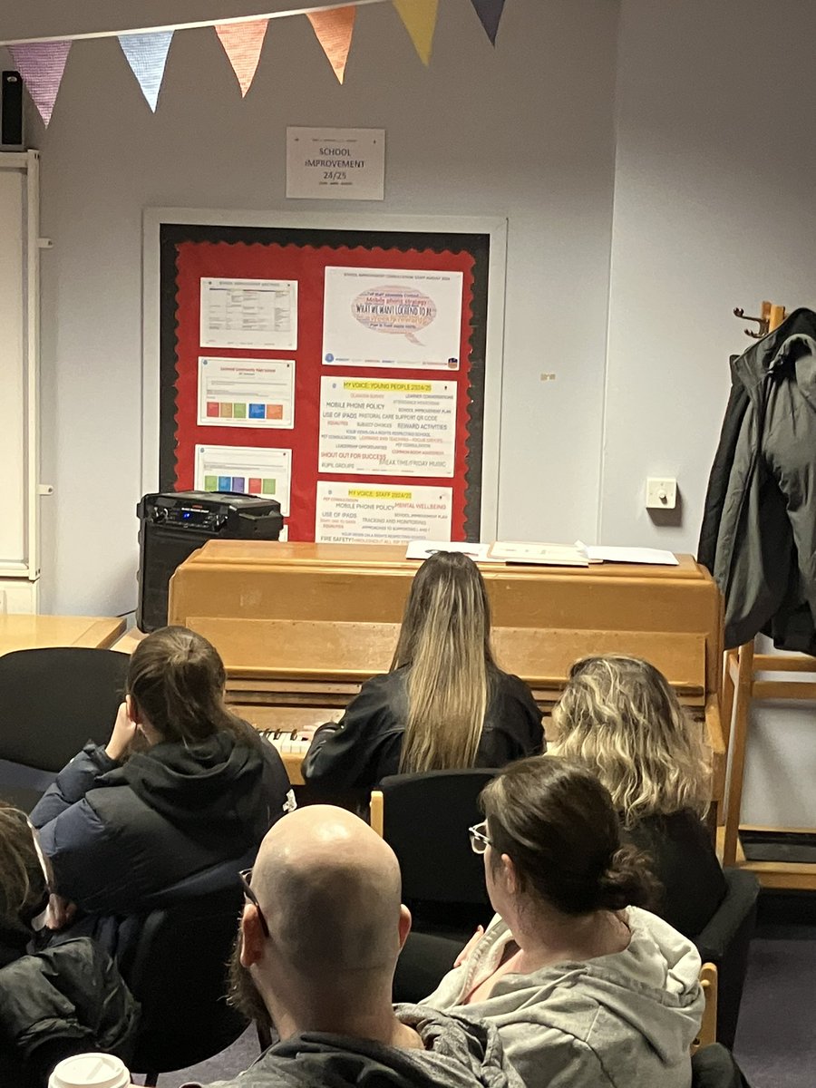 DofEGlasgow's tweet photo. Congratulations to the young people from @LochendHigh and thank you to the infamous Mr Love for his efforts and hard work on the programme! It was amazing to be a part of today and see the young people speak, sing and play in this celebration!! @BlairvadachOEC @DofEScotland https://t.co/WVVbOrrZWR