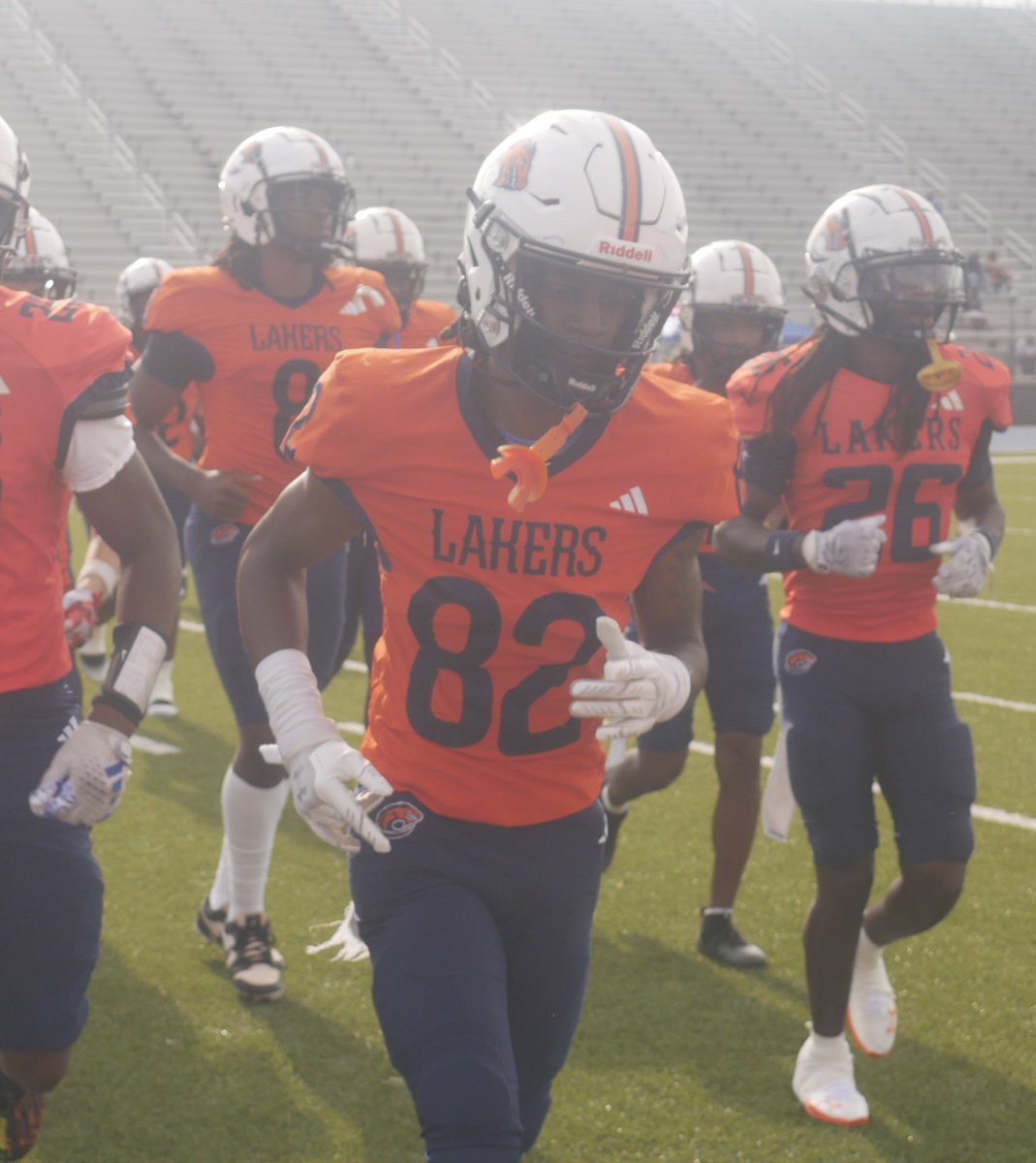 Clytavious_'s tweet photo. Transfer ready 🚨 3.0 GPA
*can be used on either side of the ball 
3 Years of Eligibility left 
DM’s Open 📲 https://t.co/8Q2jVd6mzQ
