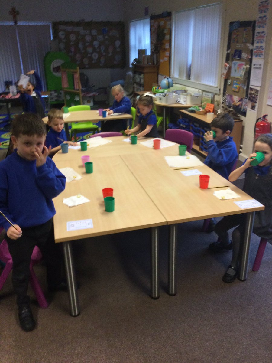 Welcome to Restaurant Rowan! A scientific place to eat. Rowan have been putting their tastebuds to the test and rating the different flavours on their menus. #WhitegateScience <a href="/SchoolWhitegate/">Whitegate C/E School</a>