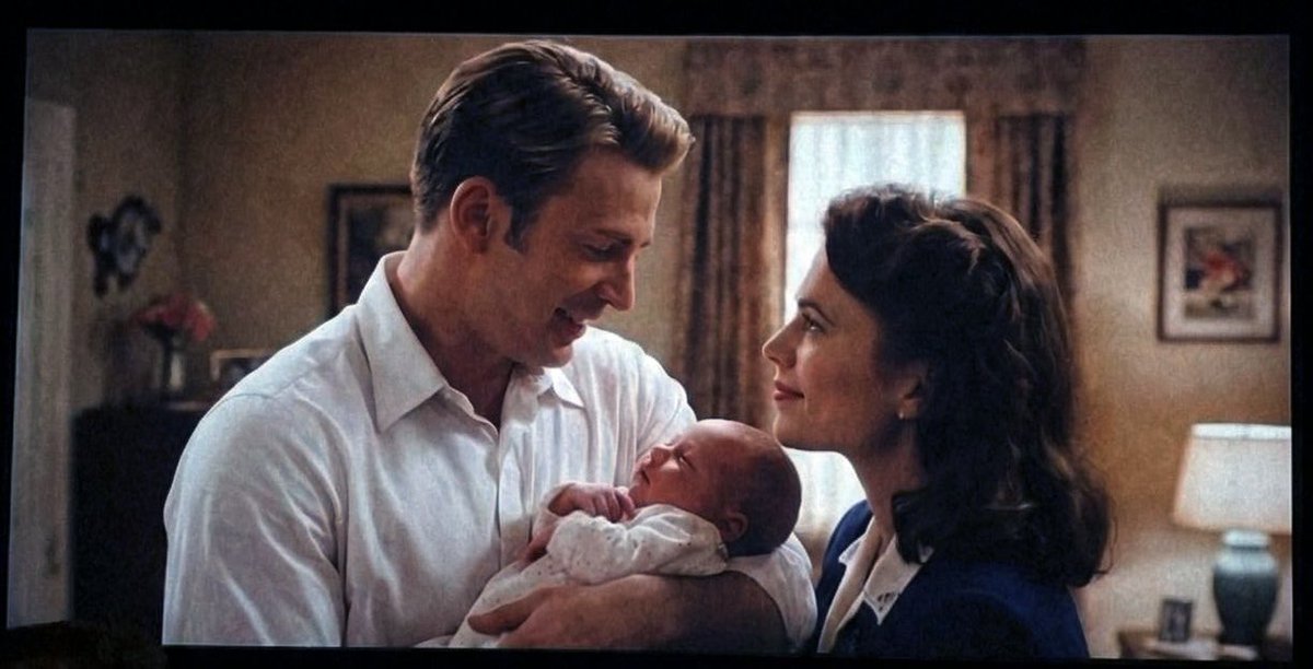 Banana Von Doom tweet media