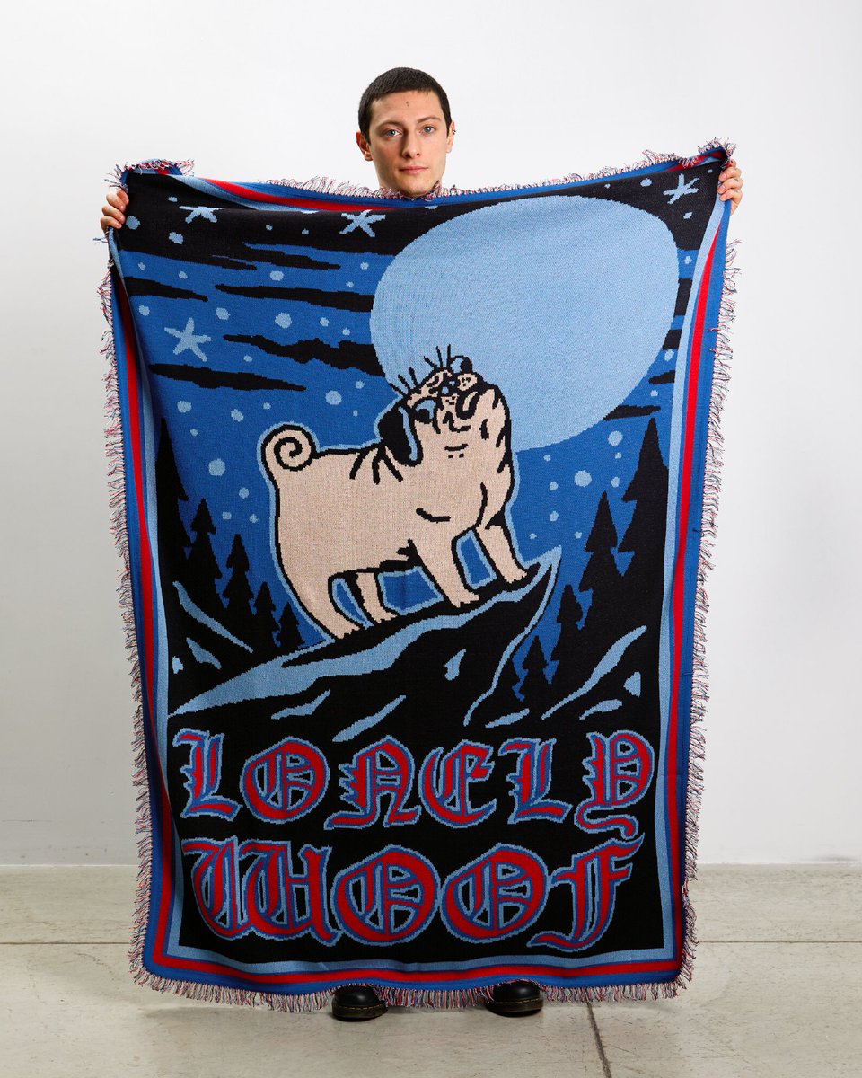 Любители уникальных айтемов, а также мопсов и эстетики волчьих цитат — этот плед для вас!

Давайте соберём мопсьи цитаты)